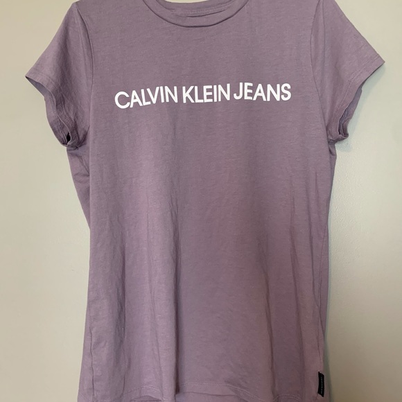 Calvin Klein T-Shirt - Picture 2 of 5